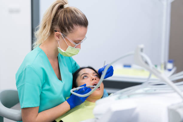 Best Emergency Dental Care for Broken or Chipped Teeth in Hammond, WI